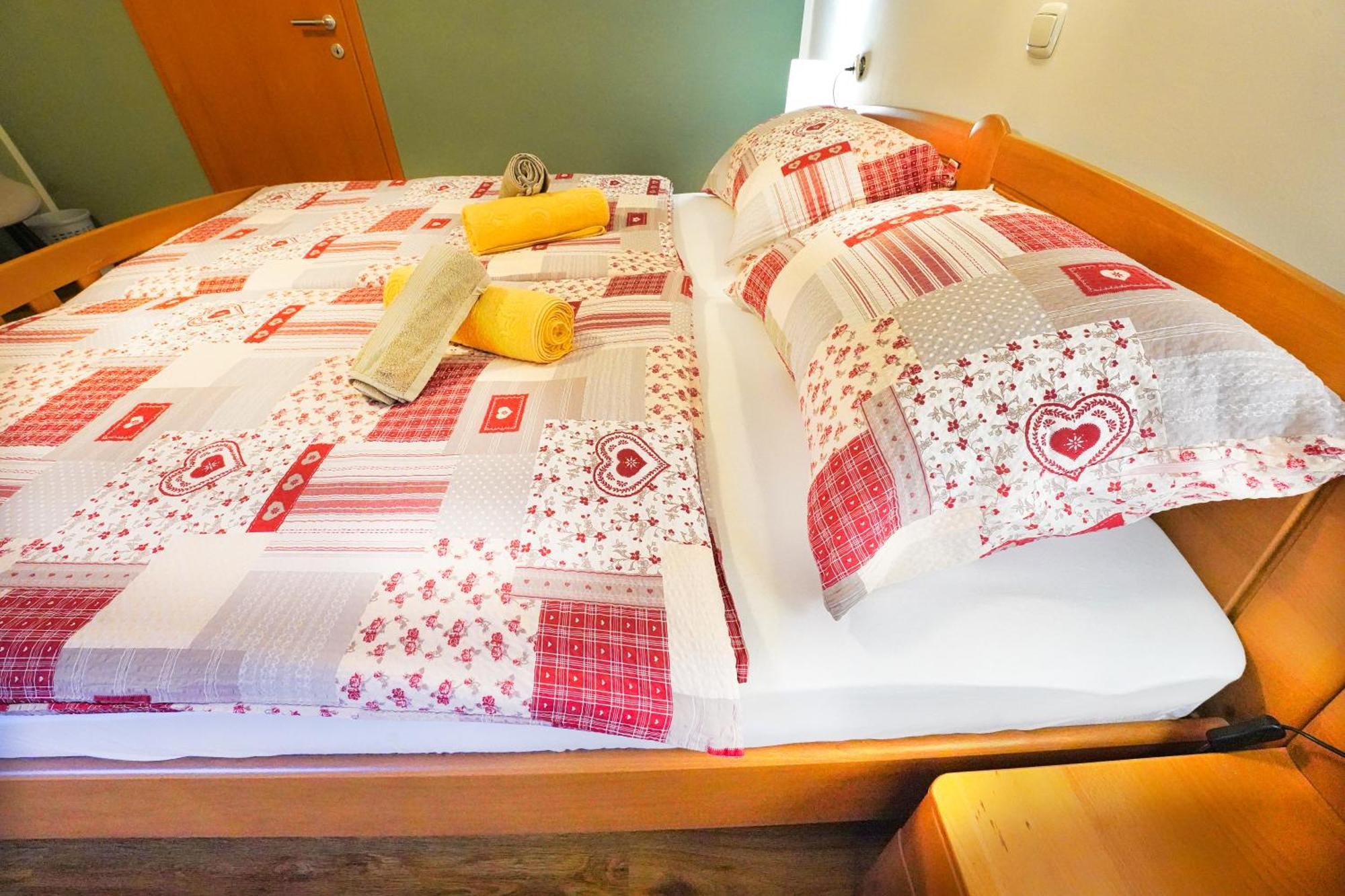 Apartments Pr' Pavleto Бохінь Екстер'єр фото